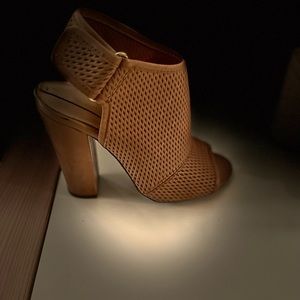 ALDO Aligowen Open Toe Laser Cut Heels Shoes